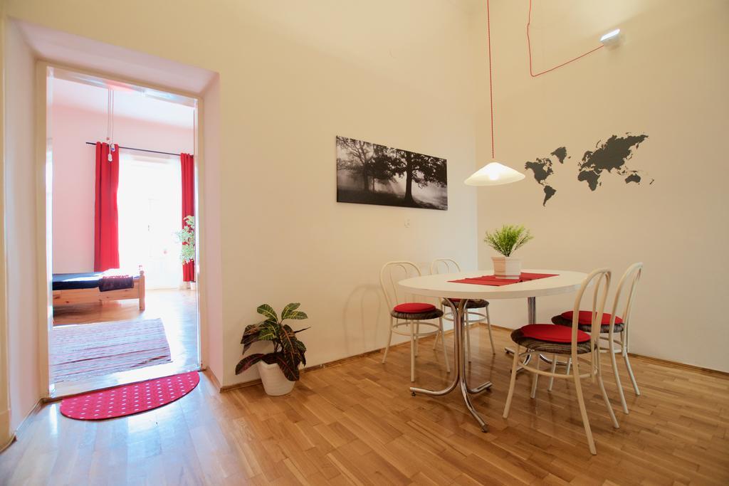 Appartement Budget By Hi5 - Uelloi 36 *
