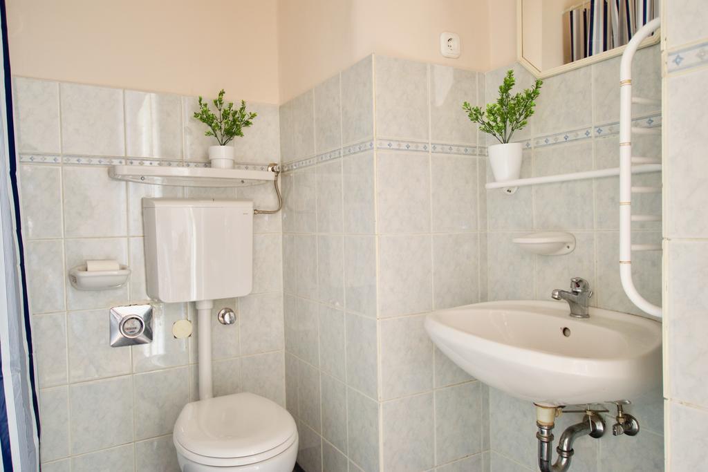 Budget By Hi5 - Uelloi 36 Appartement