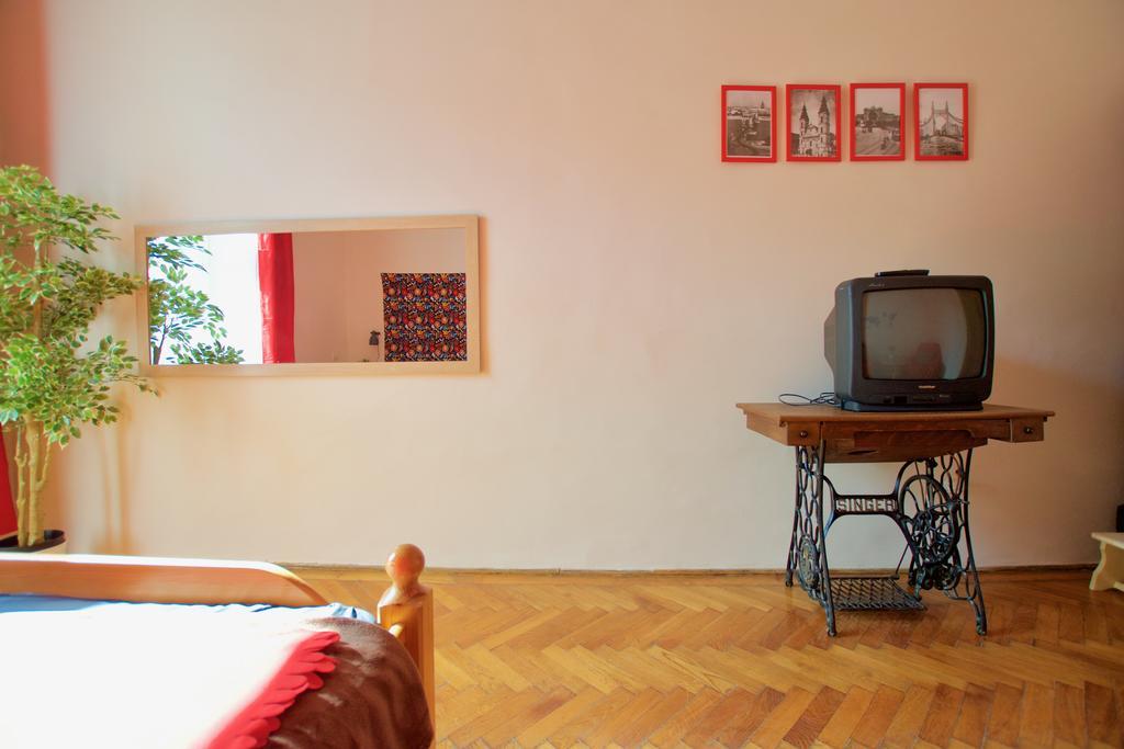 Budget By Hi5 - Uelloi 36 Appartement *
